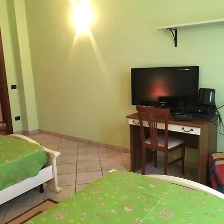 Casa Di Elena La Morra