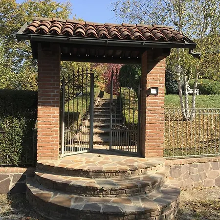 Casa Di Elena * La Morra